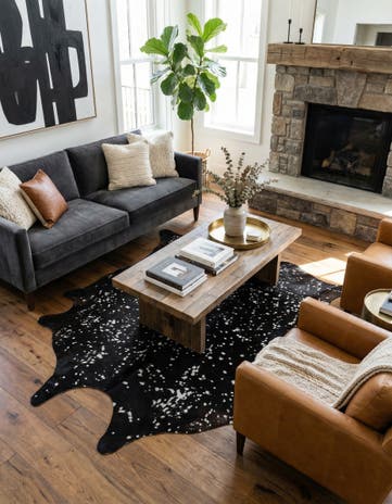 6' 6 x 6' 7 Cowhide Leather Square Rug