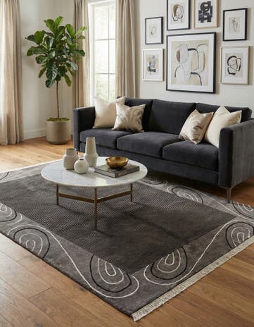 5' 6 x 7' 10 Hand Knotted Darya Wool Rug