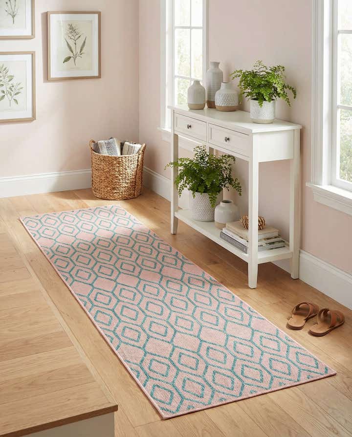 2' x 6' Easy-Clean Jill Zarin Turks and Caicos Indoor / Outdoor Runner Rug