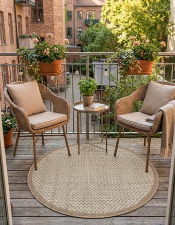 3' x 3' Easy-Clean Border Indoor / Outdoor Round Rug