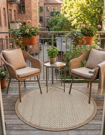 3' x 3' Easy-Clean Border Indoor / Outdoor Round Rug