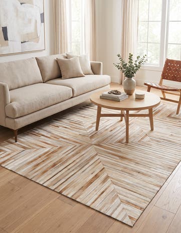 5' x 8' Cowhide Stocks Rug