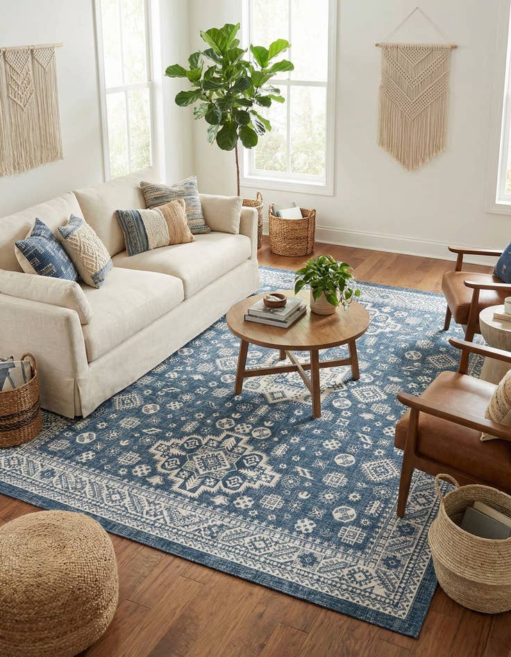 Detail image of 10' x 13'  Washable Aztec Indoor / Outdoor Rug