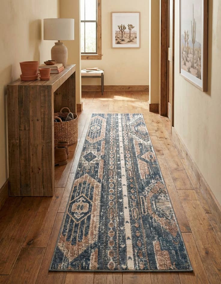 Detail image of 2' 7 x 10' Oregon Runner Rug