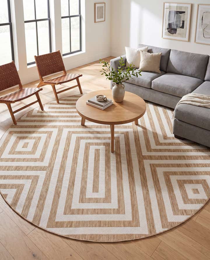10' x 10' Easy-Clean Modern Indoor / Outdoor Round Rug