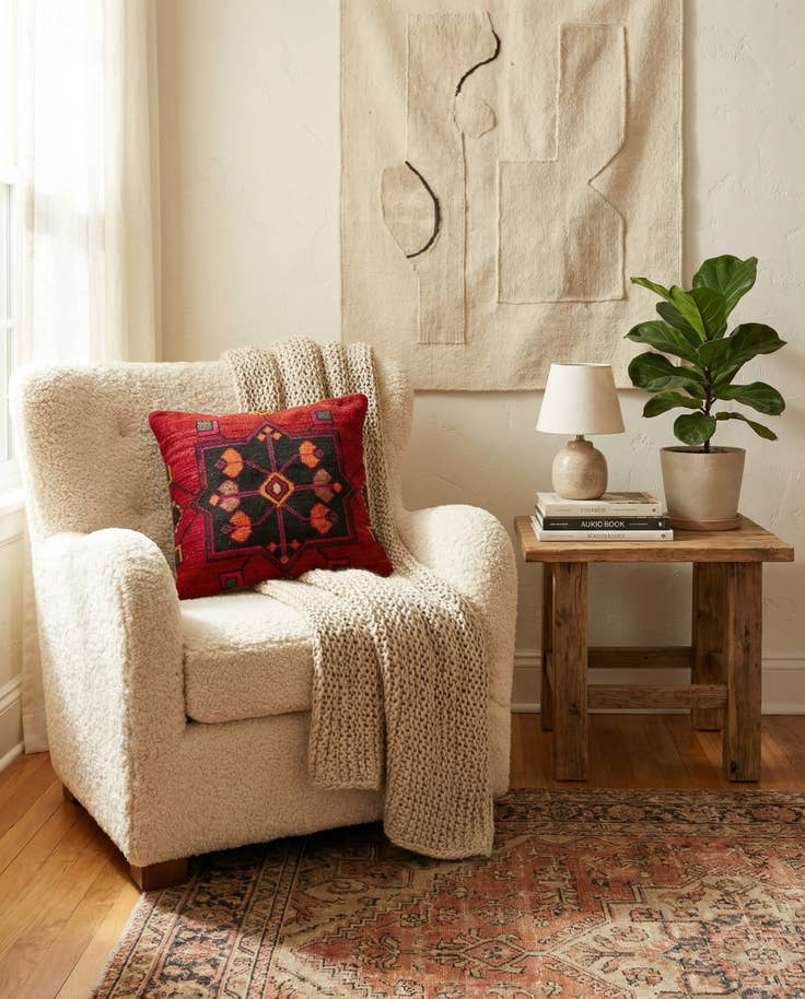 Detail image of 24" x 24" Persian Pillow