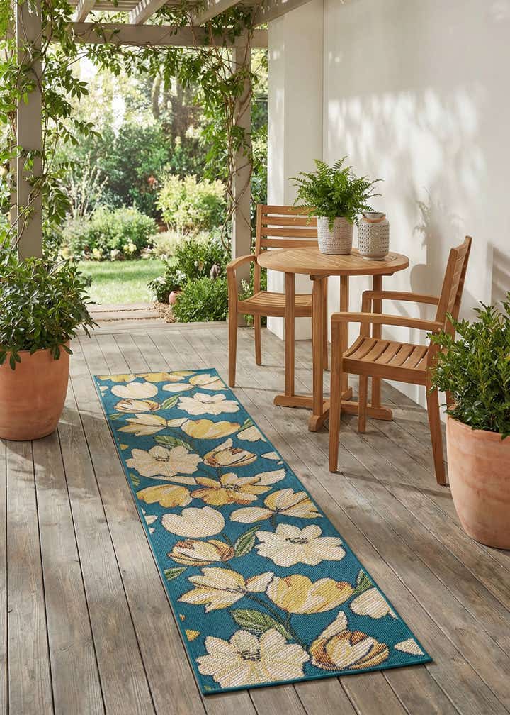 2' 7 x 10' Easy-Clean Baja Indoor / Outdoor Runner Rug