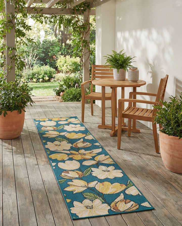 2' 7 x 10' Easy-Clean Baja Indoor / Outdoor Runner Rug