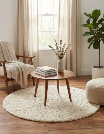 4' 1 x 4' 1 Hand Woven Haka Deluxe Shag Round Rug