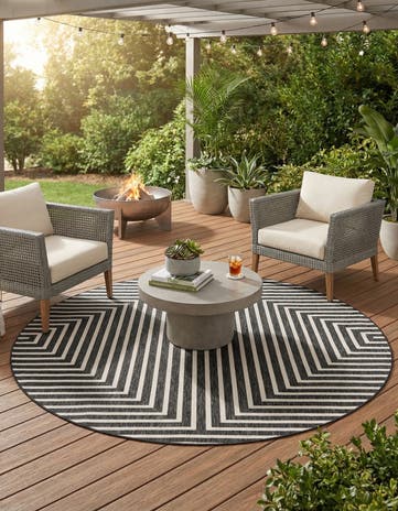 10' x 10' Easy-Clean Modern Indoor / Outdoor Round Rug