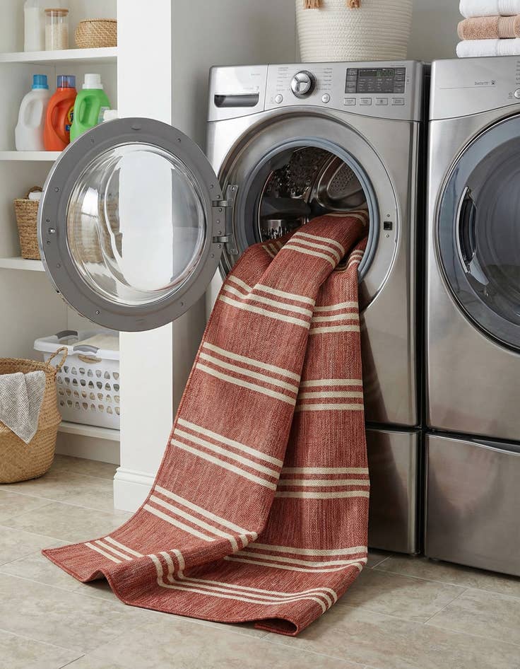 Detail image of 7' 10 x 10'  Washable Jill Zarin Anguilla Indoor / Outdoor Rug