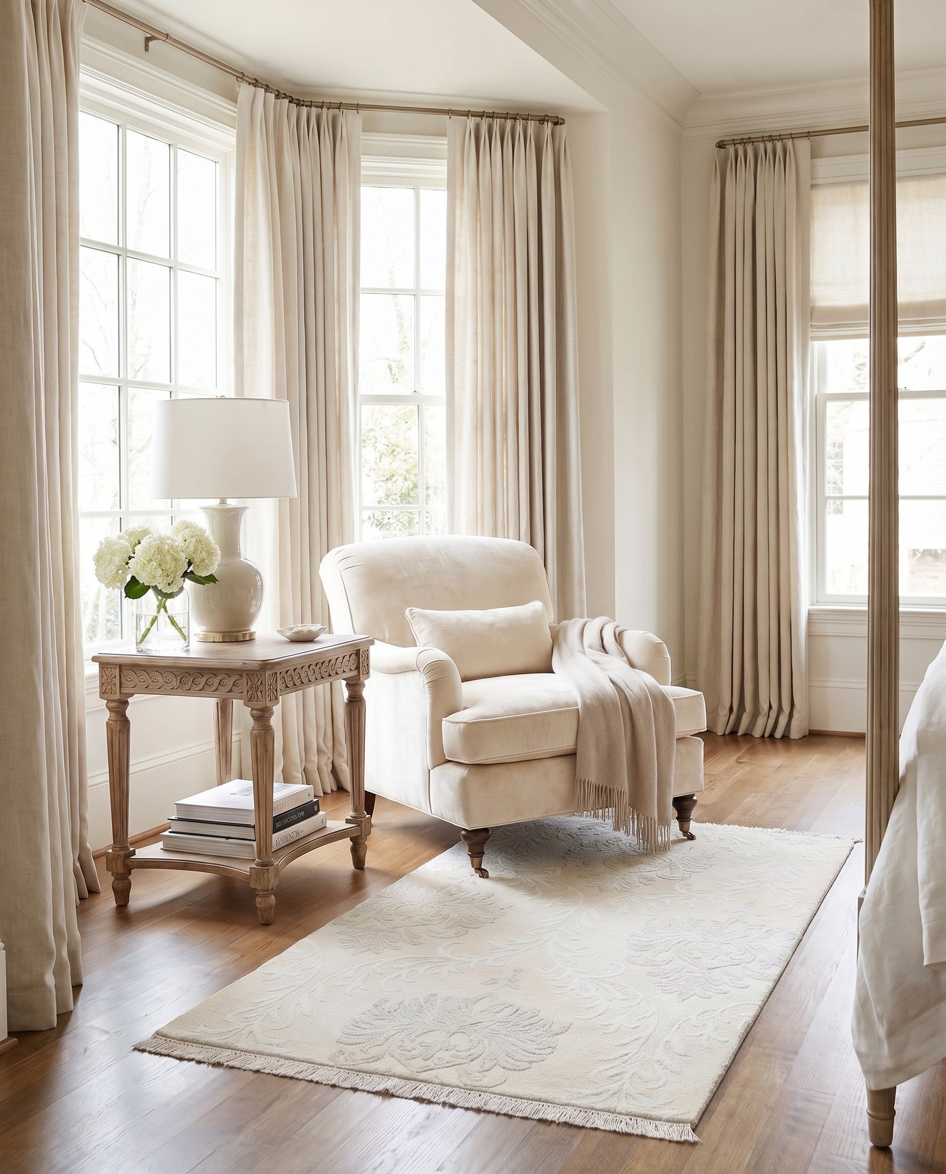 2' 7 x 4' 11 Hand Knotted Darya Wool Rug