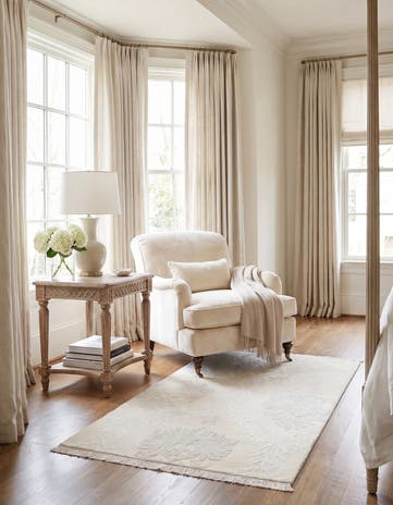 2' 7 x 4' 11 Hand Knotted Darya Wool Rug