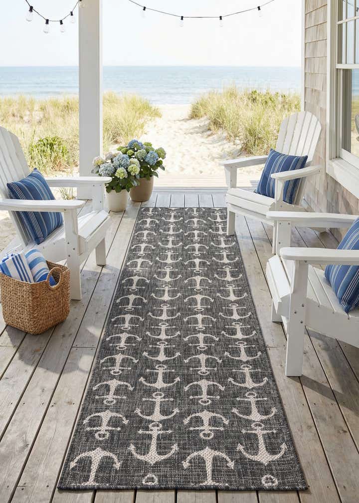 2' 7 x 12' Easy-Clean Coastal Indoor / Outdoor Runner Rug