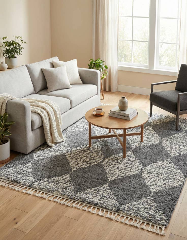 Detail image of 7' 10 x 7' 10 Serenity Shag Square Rug