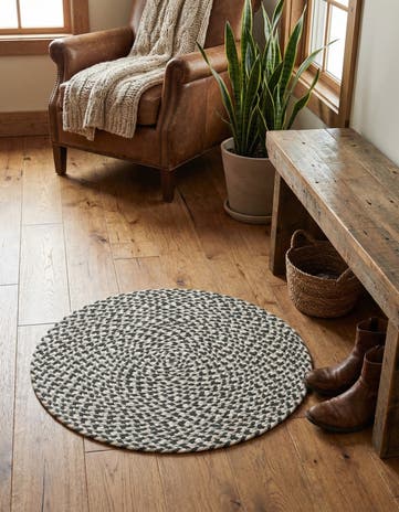 2' x 2' Handmade Tweed Braided Jute Round Rug