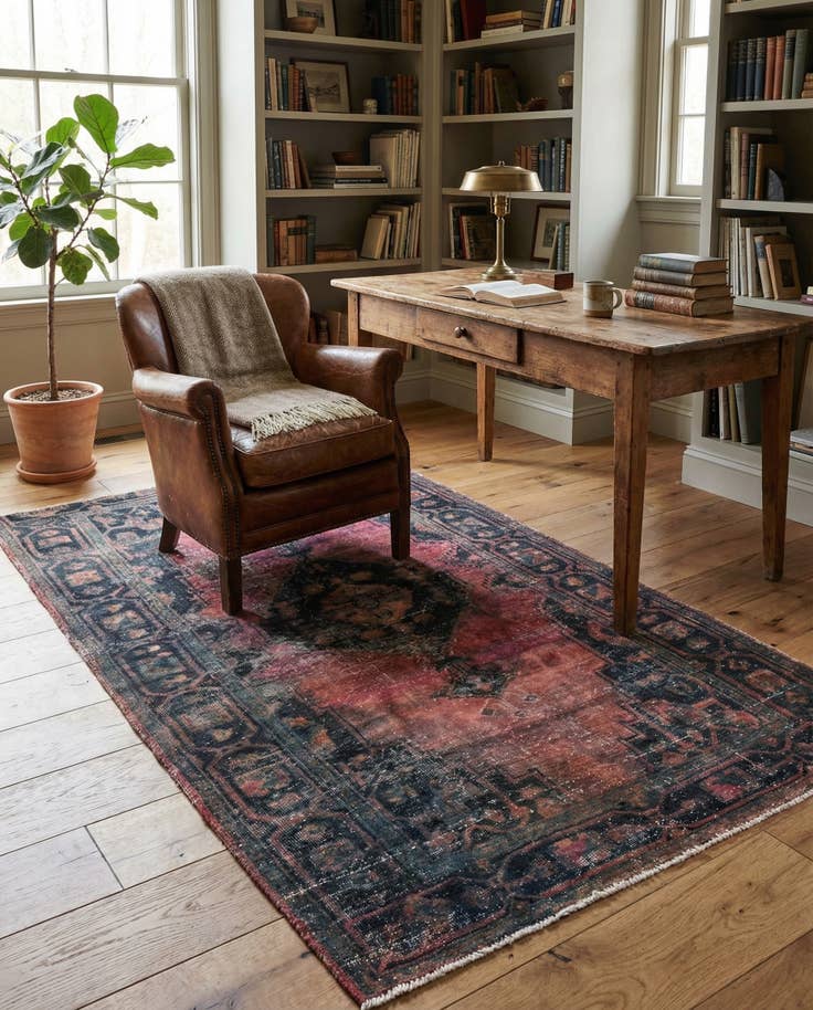 Detail image of 4' 9 x 8' 6 Hand Knotted Ultra Vintage Persian Wool Rug