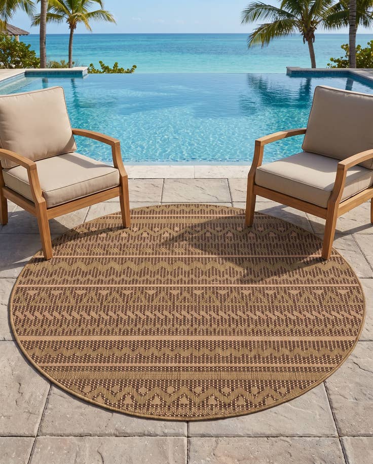 Detail image of 6' x 6' Easy-Clean Modern Indoor / Outdoor Round Rug