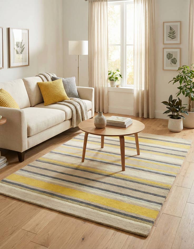 Detail image of  4' x 5' 8 Luna Wool Rug