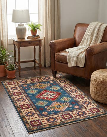2' 10 x 4' 3 Hand Knotted Kazak Rug