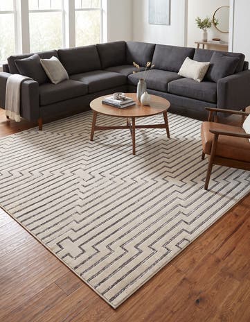 White and Silver Vogue Geo Square Rug