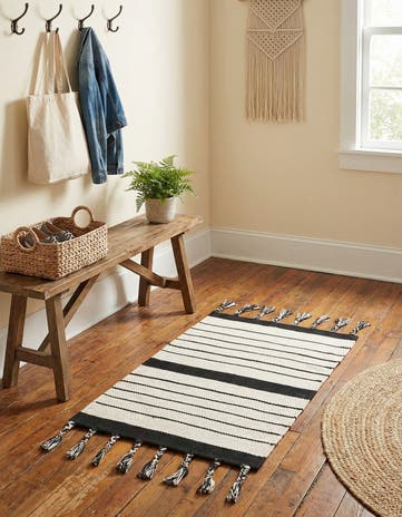 Black and White Hand Woven Chindi Cotton Rug