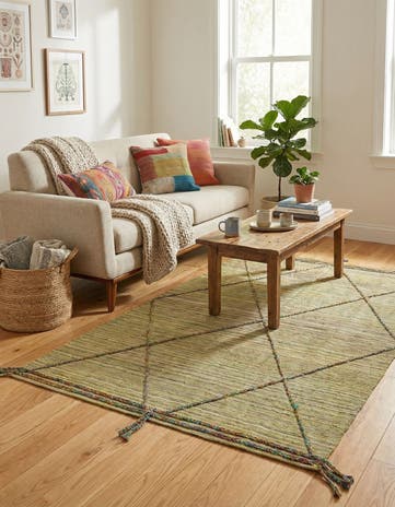 5' 3 x 7' 7 Hand Knotted Moroccan Wool Rug