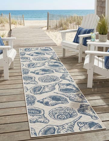 2' 7 x 12' Easy-Clean Coastal Indoor / Outdoor Runner Rug