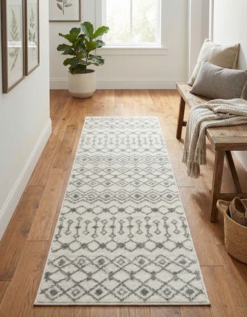 2' x 7' Moroccan Trellis Runner Rug