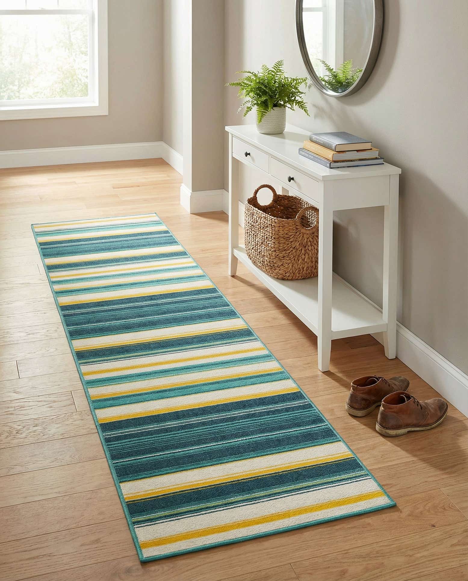2' 7 x 12' Easy-Clean Border Indoor / Outdoor Runner Rug