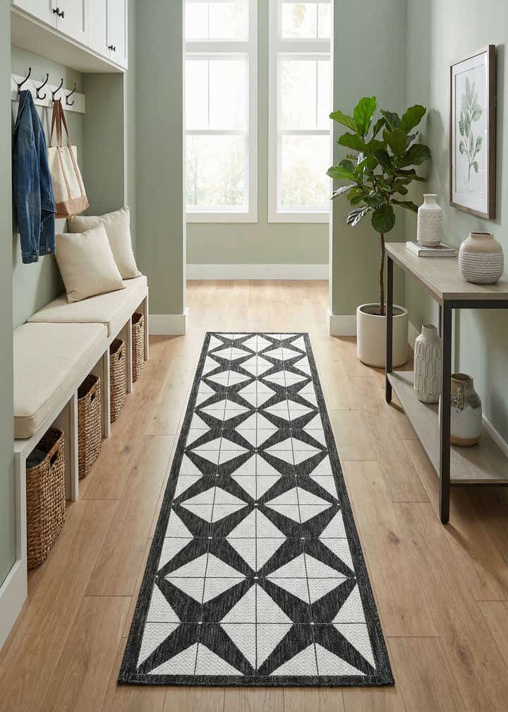 2' 7 x 12' Easy-Clean Modern Indoor / Outdoor Runner Rug