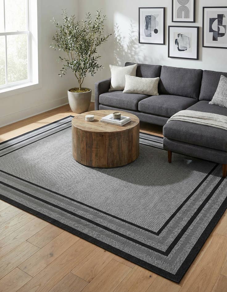 Detail image of 7' 10 x 10'  Washable Border Indoor / Outdoor Rug