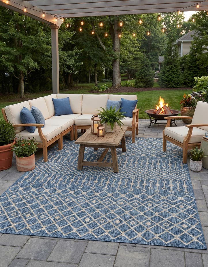 7' x 10' Easy-Clean Lattice Indoor / Outdoo...