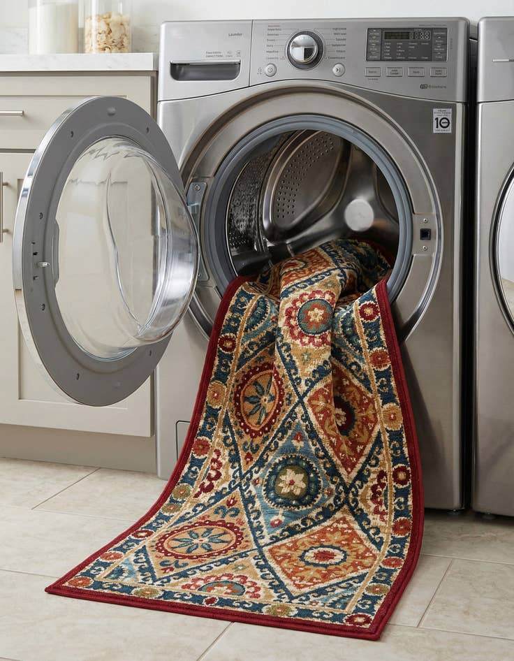 Detail image of  2' 7 x 10'  Washable Modern Indoor / Outdoor Runner Rug