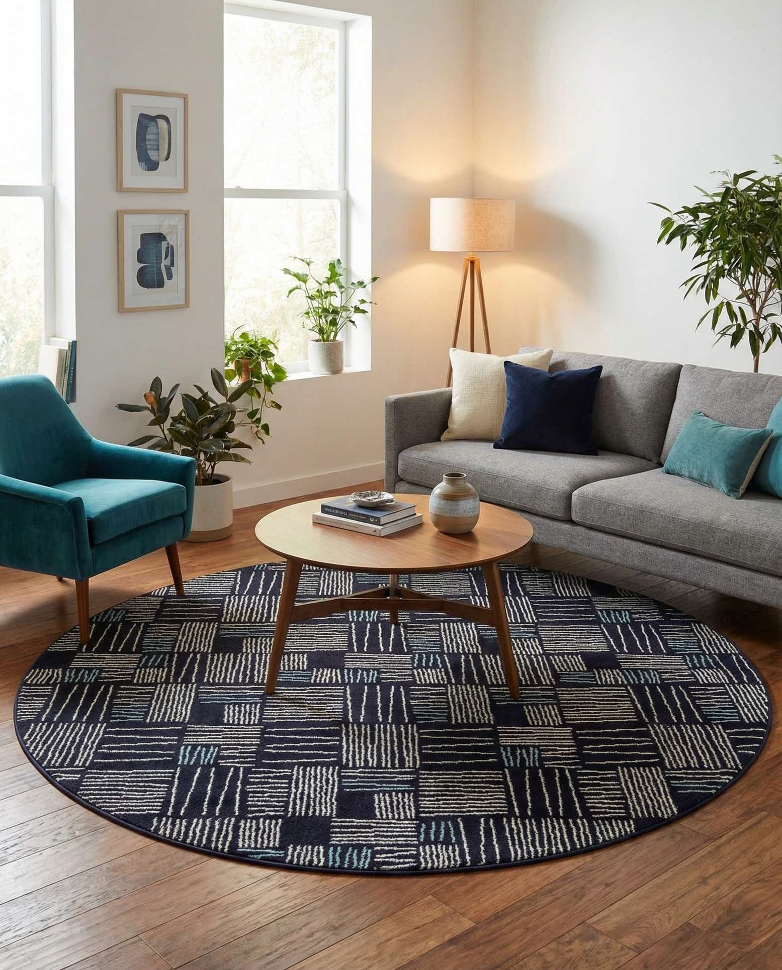 7' 10 x 7' 10 Hanahan Round Rug