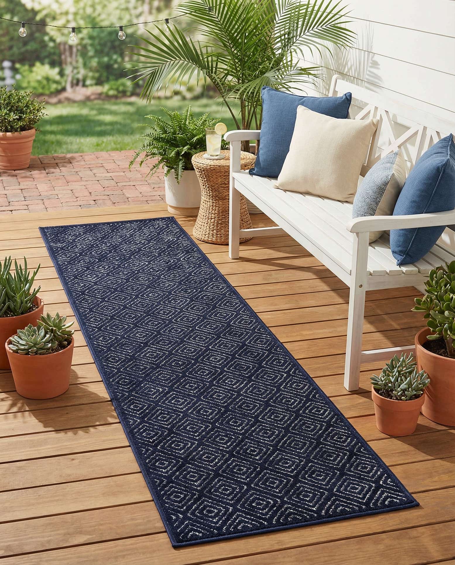 2' 7 x 10' Easy-Clean Sabrina Soto Indoor / Outdoor Runner Rug
