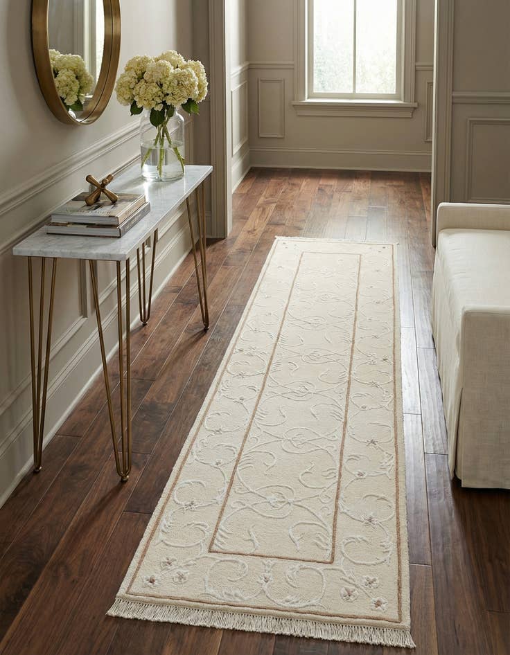 Detail image of 2' 8 x 9' 9 Darya Runner Rug