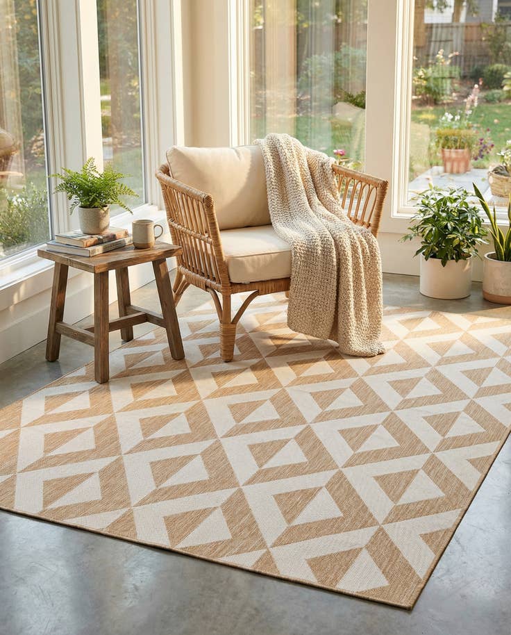 Detail image of 7' x 10' Easy-Clean Jill Zarin Napa Indoor / Outdoor Rug