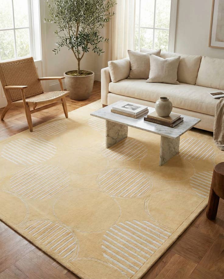 Detail image of 6' 7 x 9' 9 Hand Knotted Darya Wool Rug