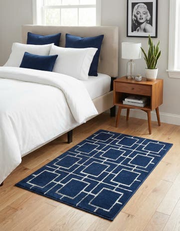 2' x 3' Marilyn Monroe&trade; Glam Deco Rug