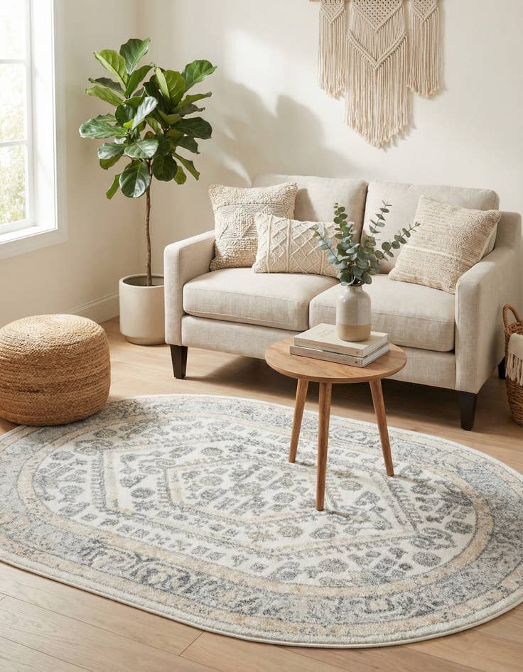 Detail image of  4' x 6' Aurelia Oval Rug