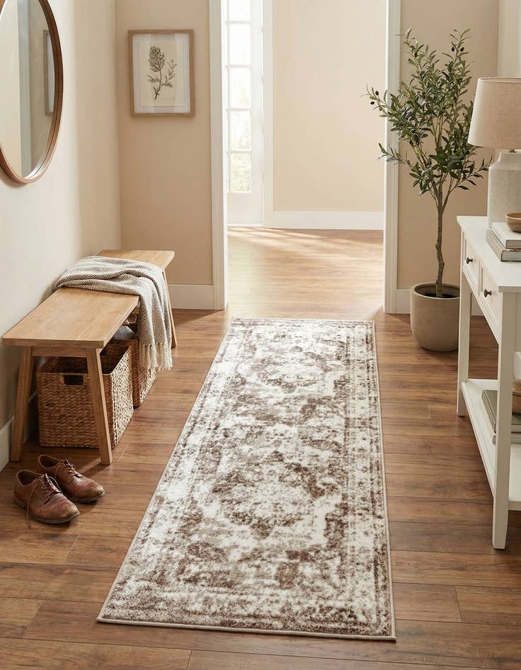 Detail image of 2' x 5' 1 Monaco Runner Rug