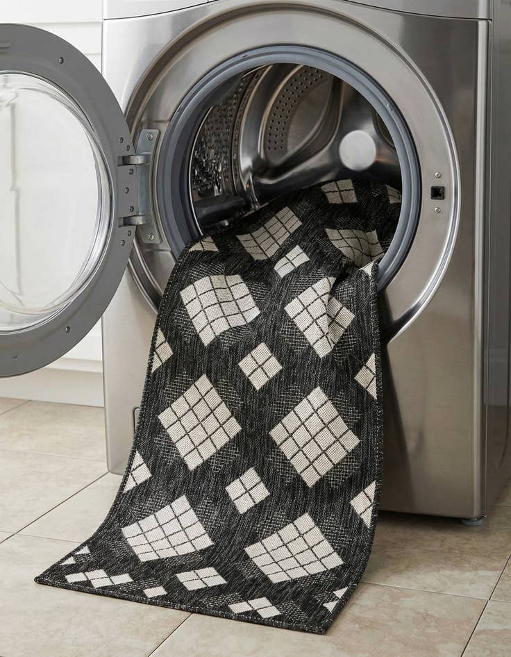 Detail image of 2' 7 x 12'  Washable Modern Indoor / Outdoor Runner Rug