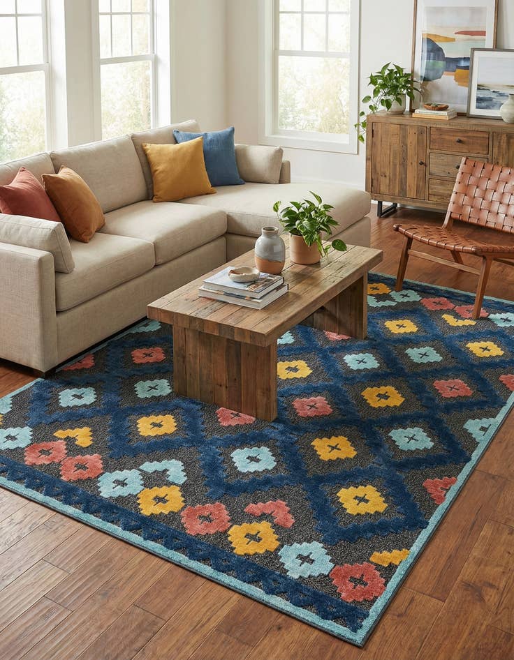 Detail image of 7' x 10'  Washable Belize Indoor / Outdoor Rug