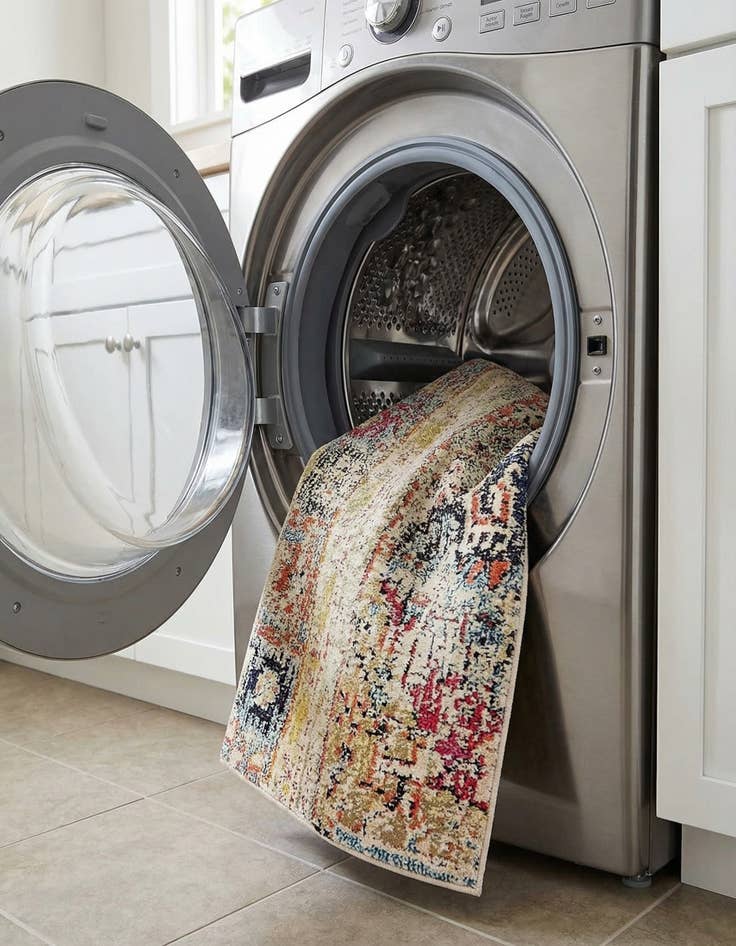 Detail image of 2' x 3'  Washable Alta Rug