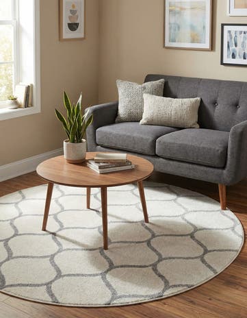 4' x 4' Lattice Frieze Round Rug