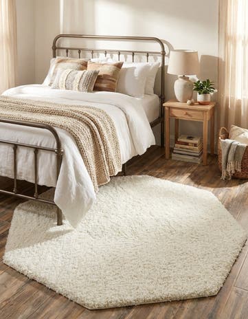 4' x 4' Solid Shag Octagon Rug