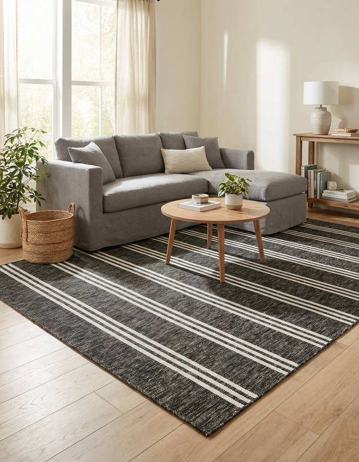 Detail image of 7' 10 x 11'  Washable Jill Zarin Anguilla Indoor / Outdoor Rug