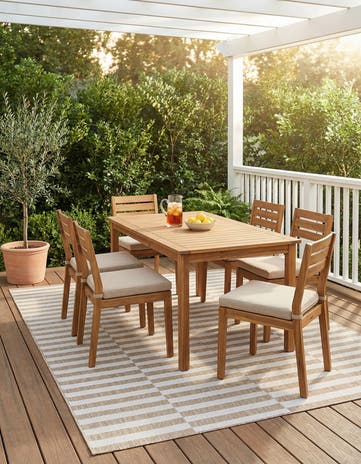 5' 3 x 7' Easy-Clean Ribbon Indoor / Outdoor Rug