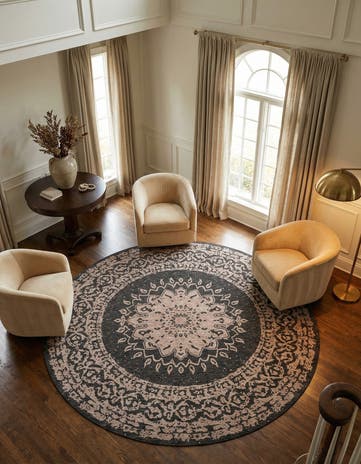 13' x 13' Easy-Clean Traditional Indoor / Outdoor Round Rug